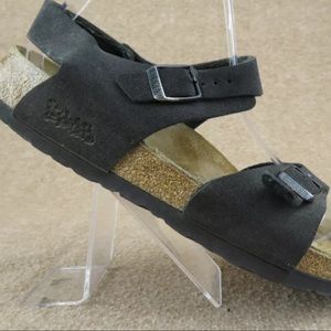 FIRM Birkenstock close back size 8 1/2